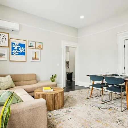 Chic & Modern - 30 Mins To Nyc Apartment